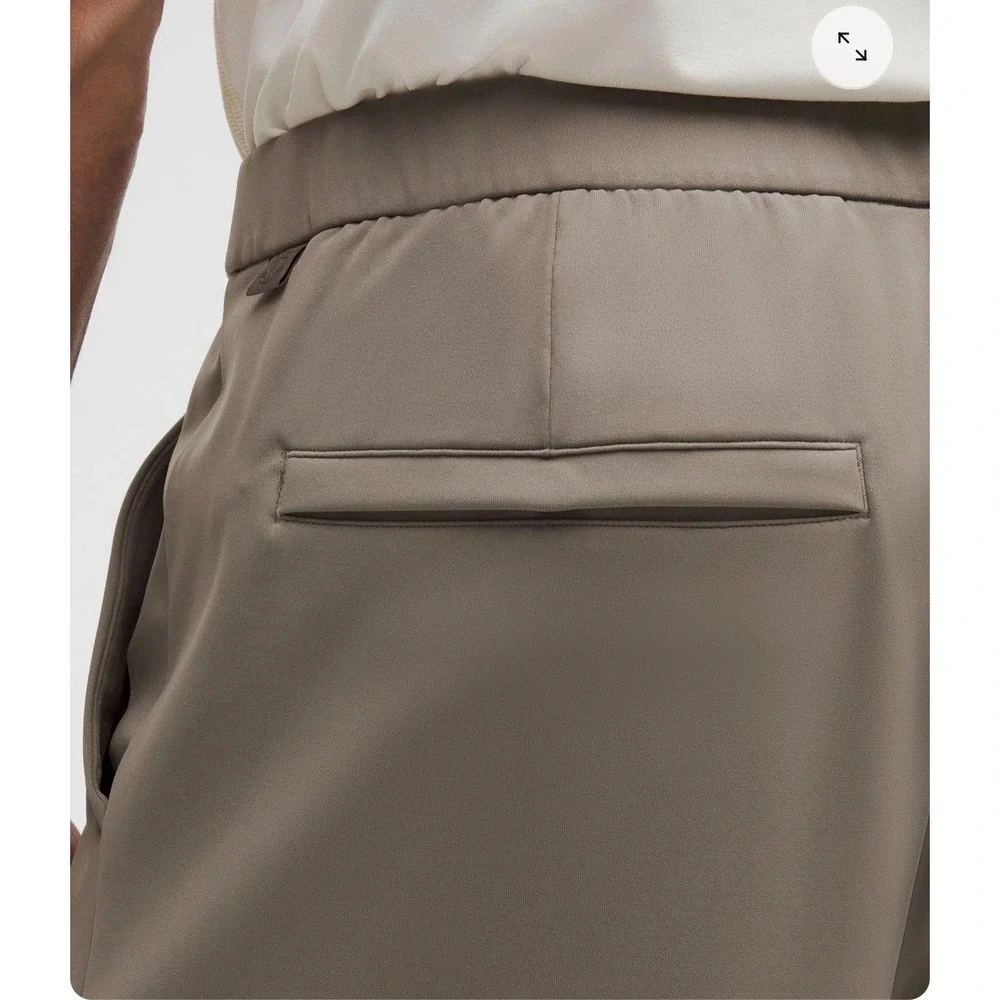 Lululemon Mens Relaxed Fit Trouser ash‎ gray XXL LM5BNYS Wide Leg Pleated Pant